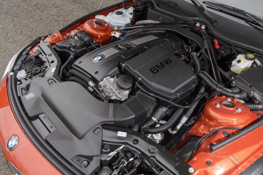  BMW Z4 sDrive 3.5is 2014 года  (фото 9 из 24)
